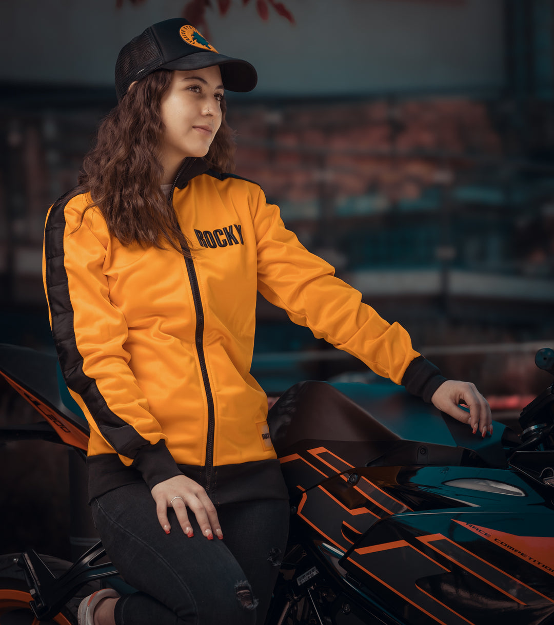 Chamarra Rocky 3 Amarilla