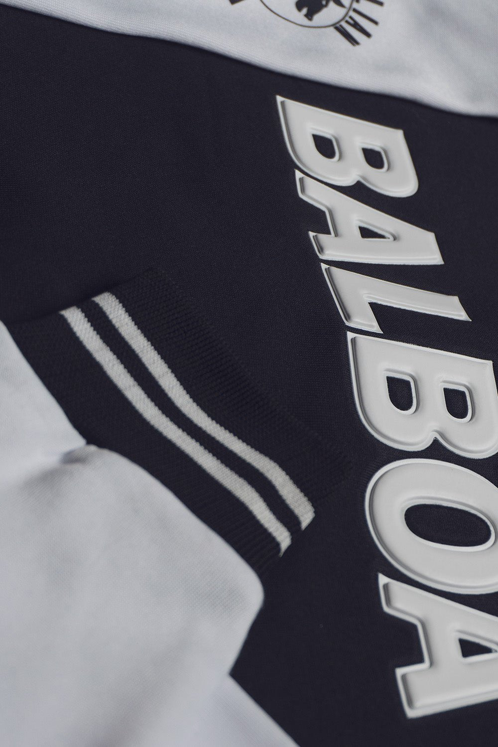 C h a m a r r a R o c k y L e g a c y U n i v e r s i t a r i a - Heredia Clothing