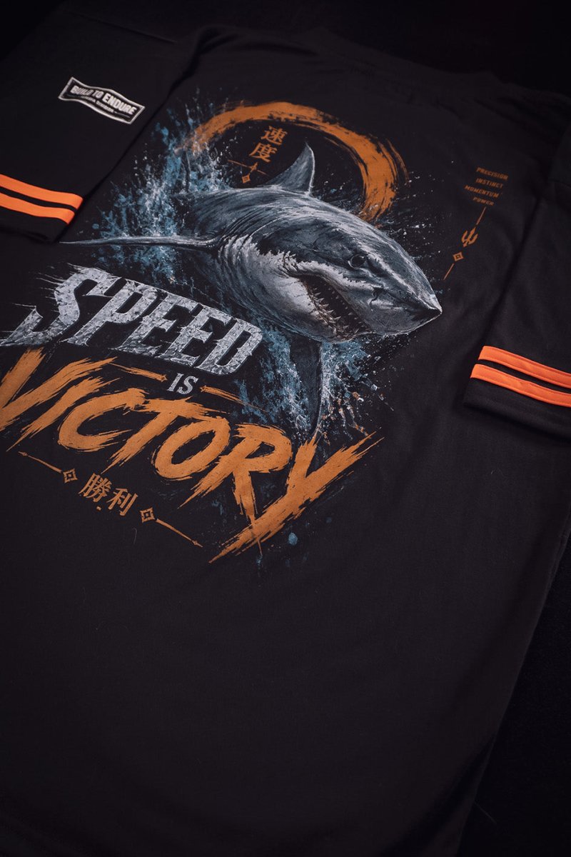 Playera Shark Oversize - Heredia Clothing