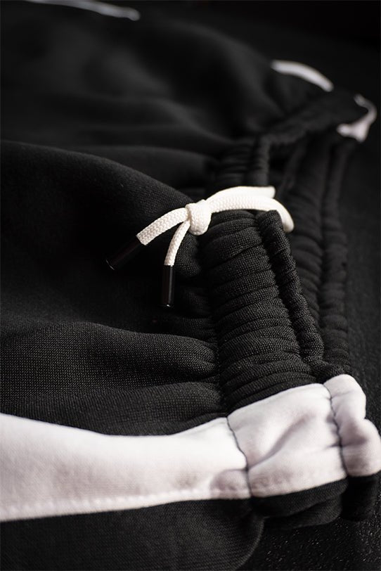 Short Training Division Negro/Blanco - Heredia Clothing